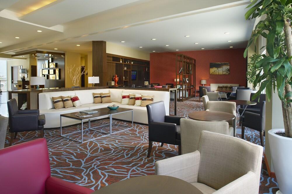 Courtyard By Marriott Χερμοσίγιο Εξωτερικό φωτογραφία