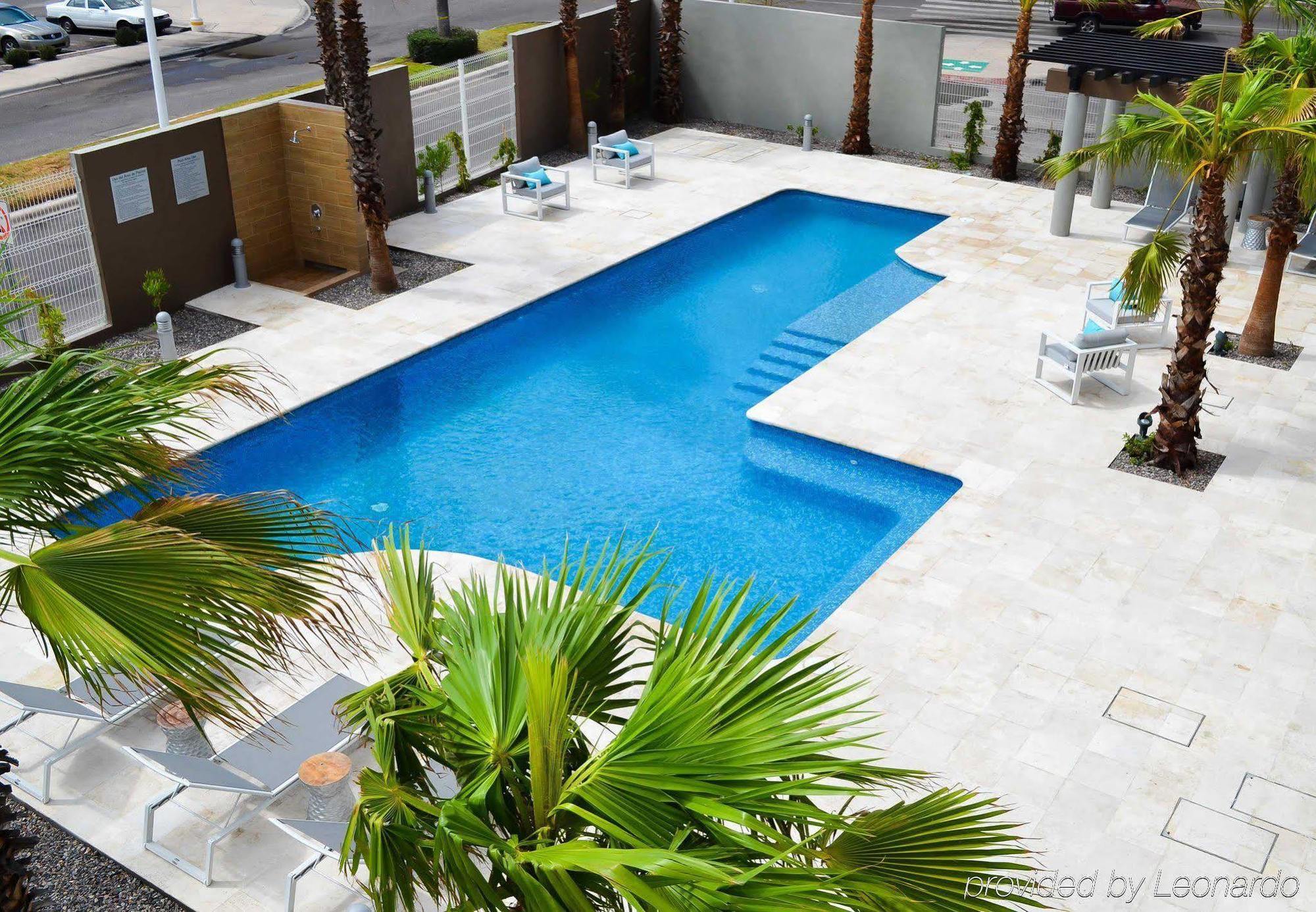 Courtyard By Marriott Χερμοσίγιο Εξωτερικό φωτογραφία